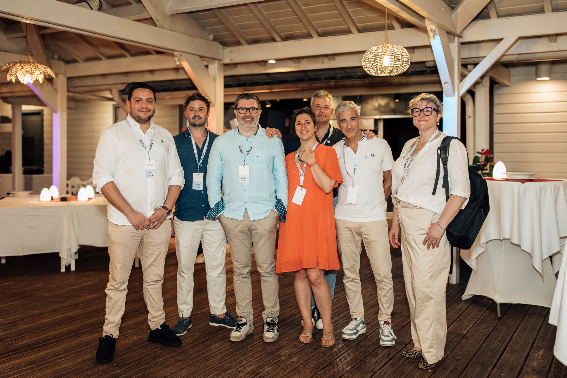 Photo de groupe des participants à une soirée Smile Academy